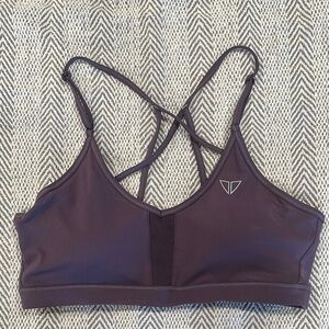 Korsa Purple Sports Bra Moisture-Wicking Design Roadrunner Sports